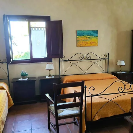 Borgo Levante Farm stay *